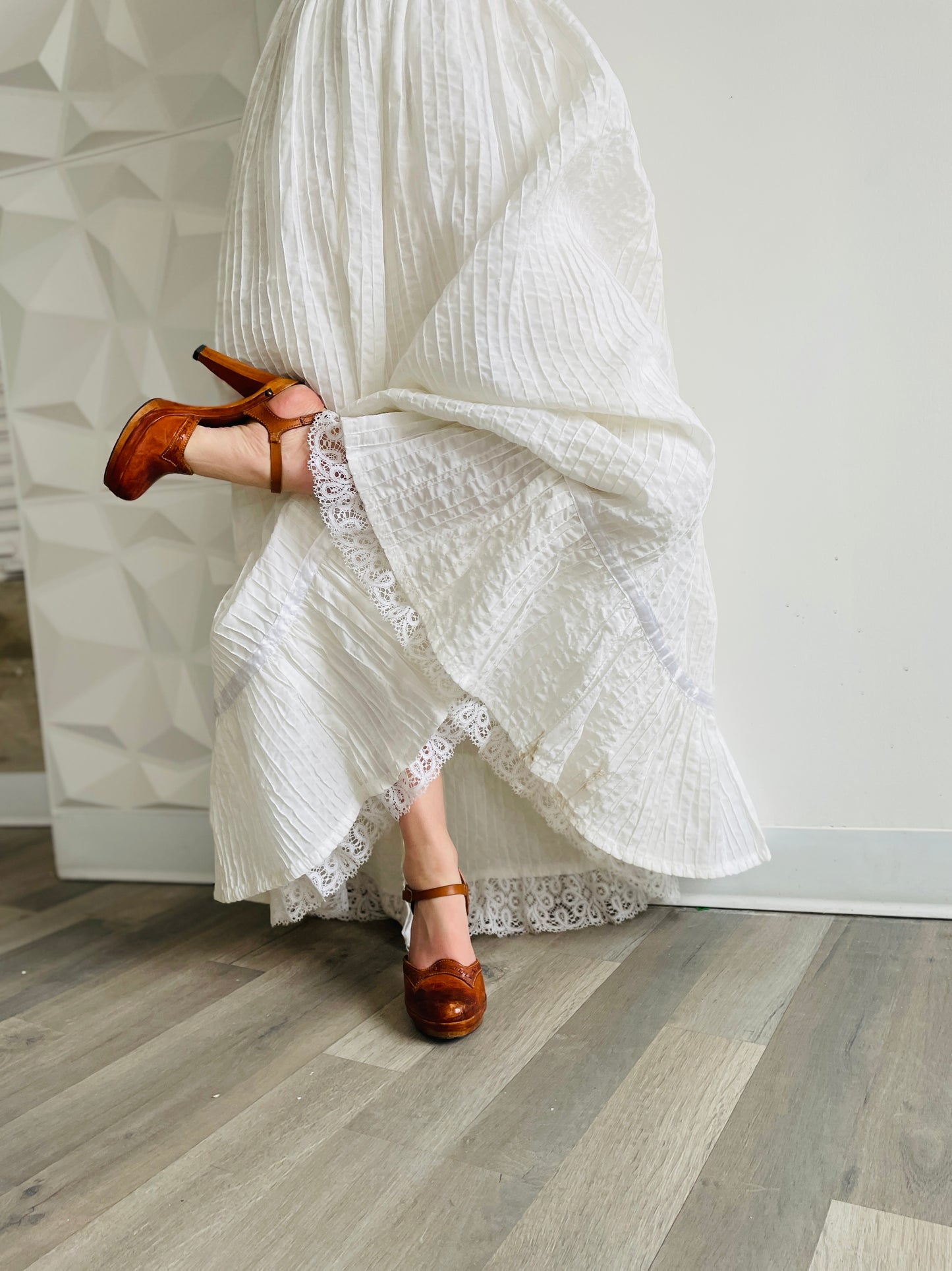 1960s Romantic White Cotton Lace Detail Dress XSmall/Small