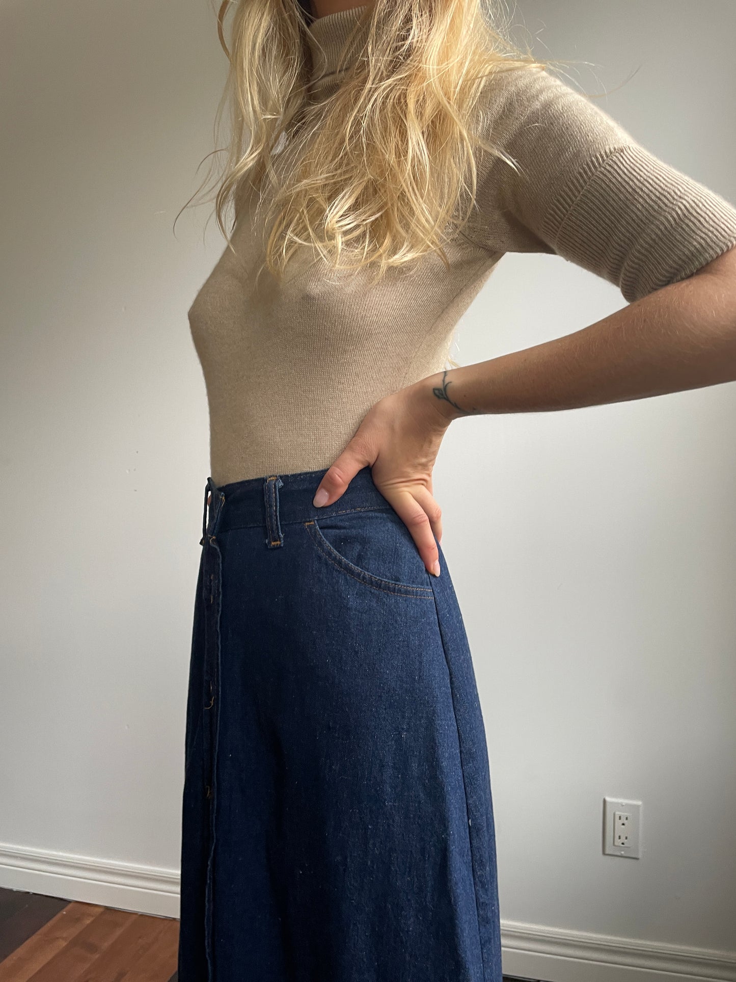 1970s Levis Indigo Denim Jean Button Up Skirt X-Small