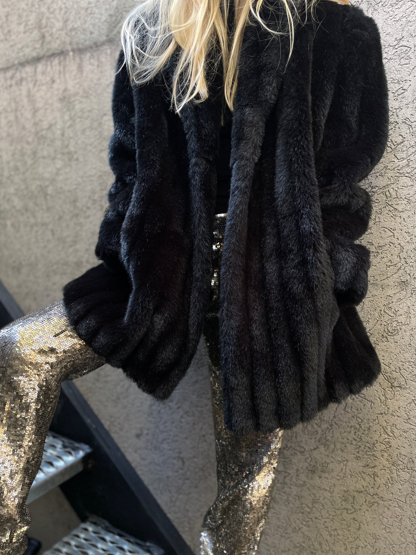 1980s Black Faux Plush Jacket Medium