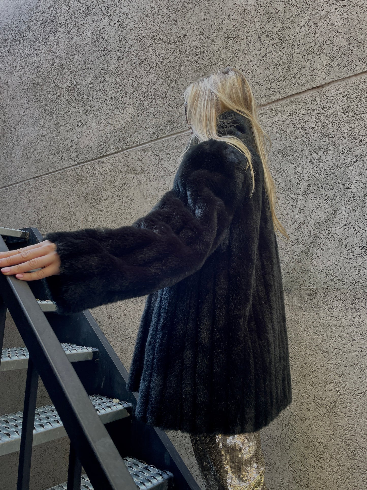 1980s Black Faux Plush Jacket Medium