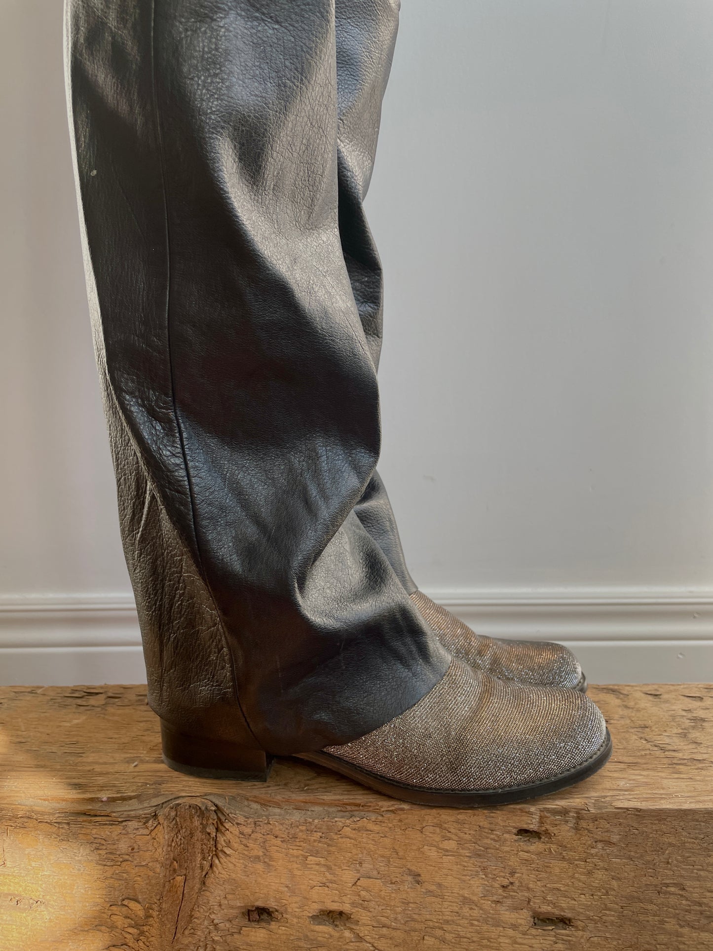 2000s Black Leather Pants Small