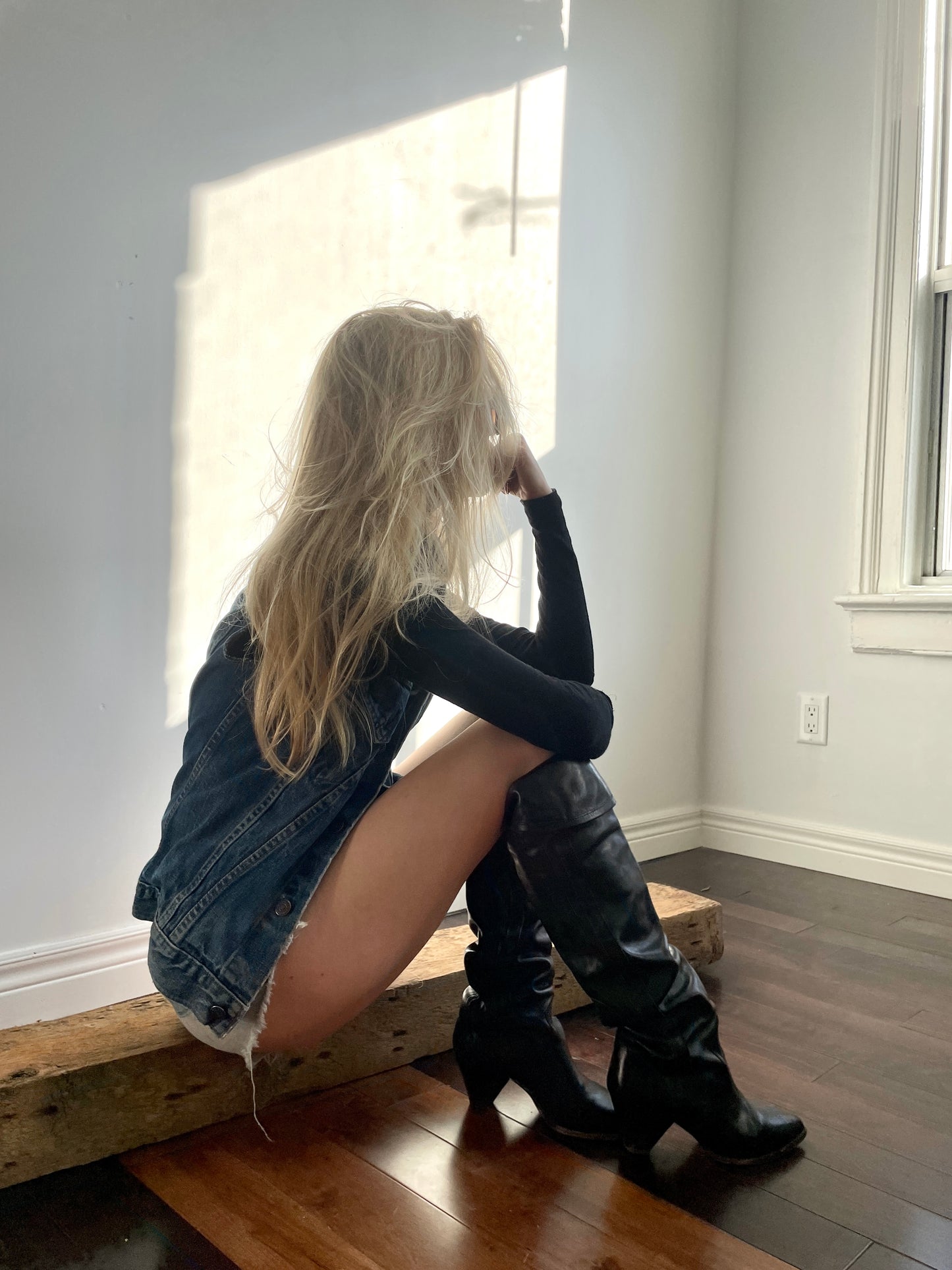 1970s Levis Faded Blue Denim Vest Medium