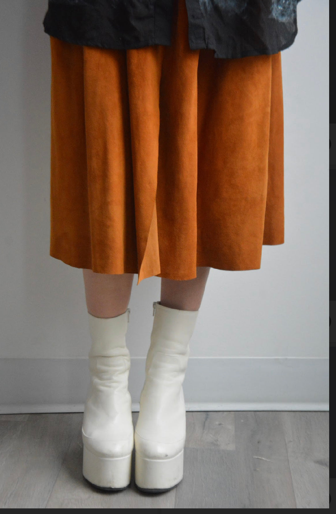 1990s Lamb Leather Suede Skirt Small