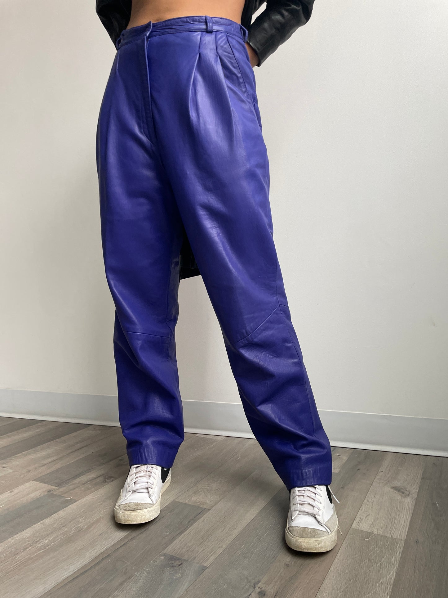 1980s Purple Leather Pants Medium