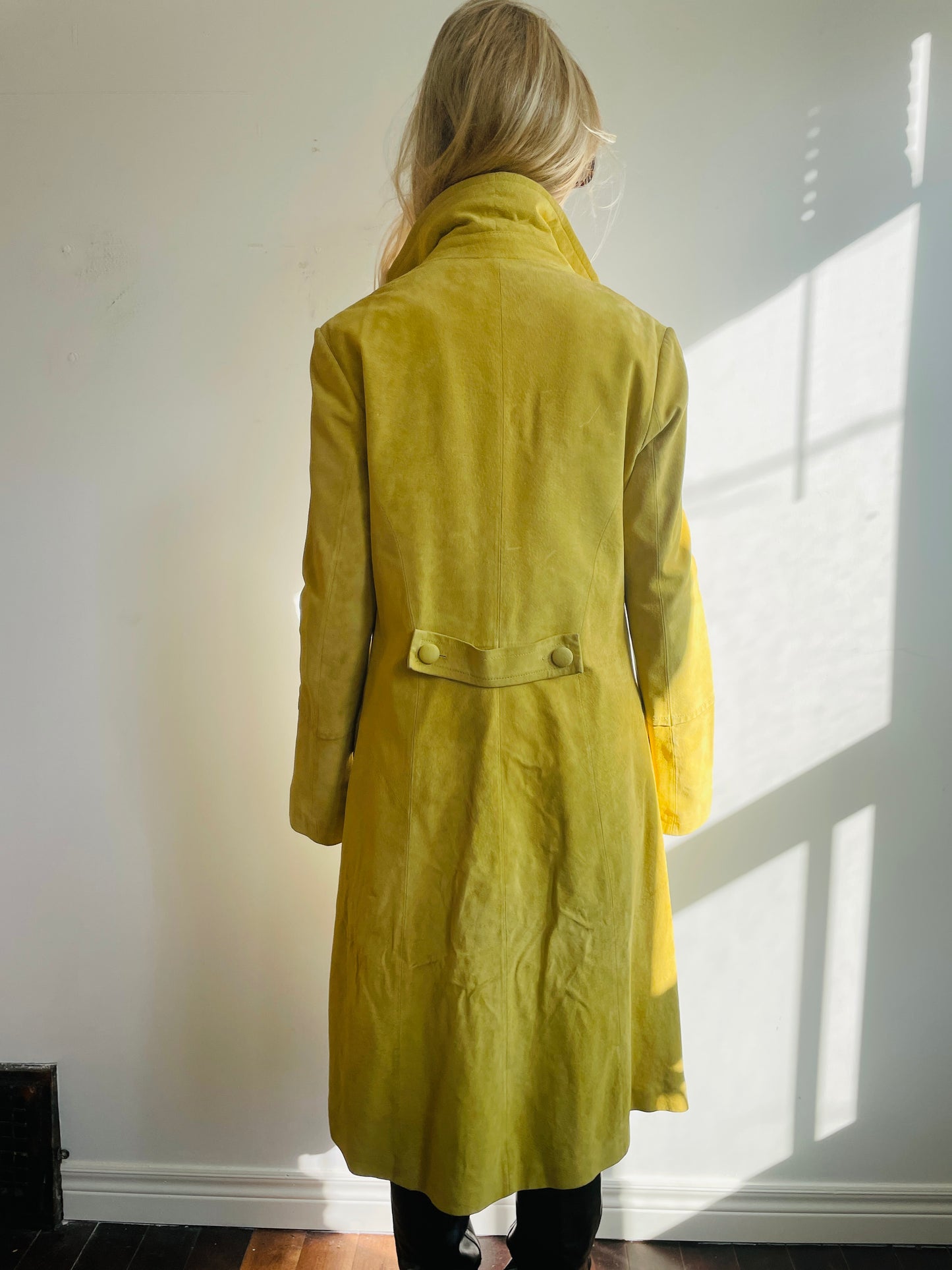1990s Mustard Yellow Trench Coat Small